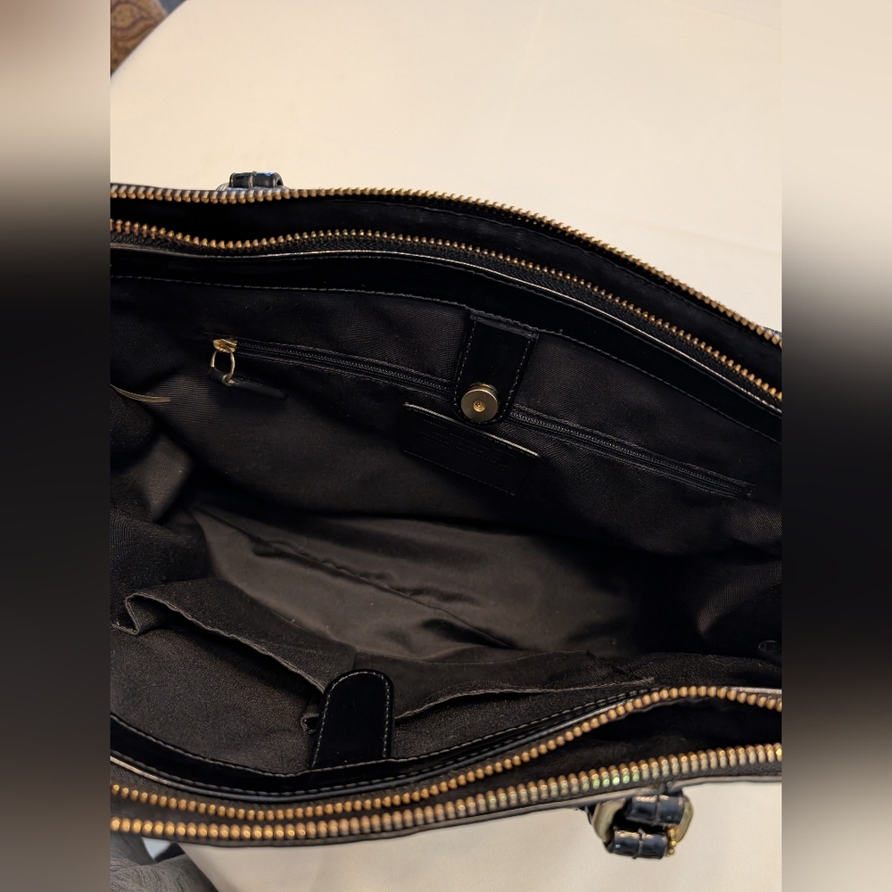 Coach Black Patent Leather Peyton Op Art Double Zip Satchel Excellent Condition - Picture 9 of 16